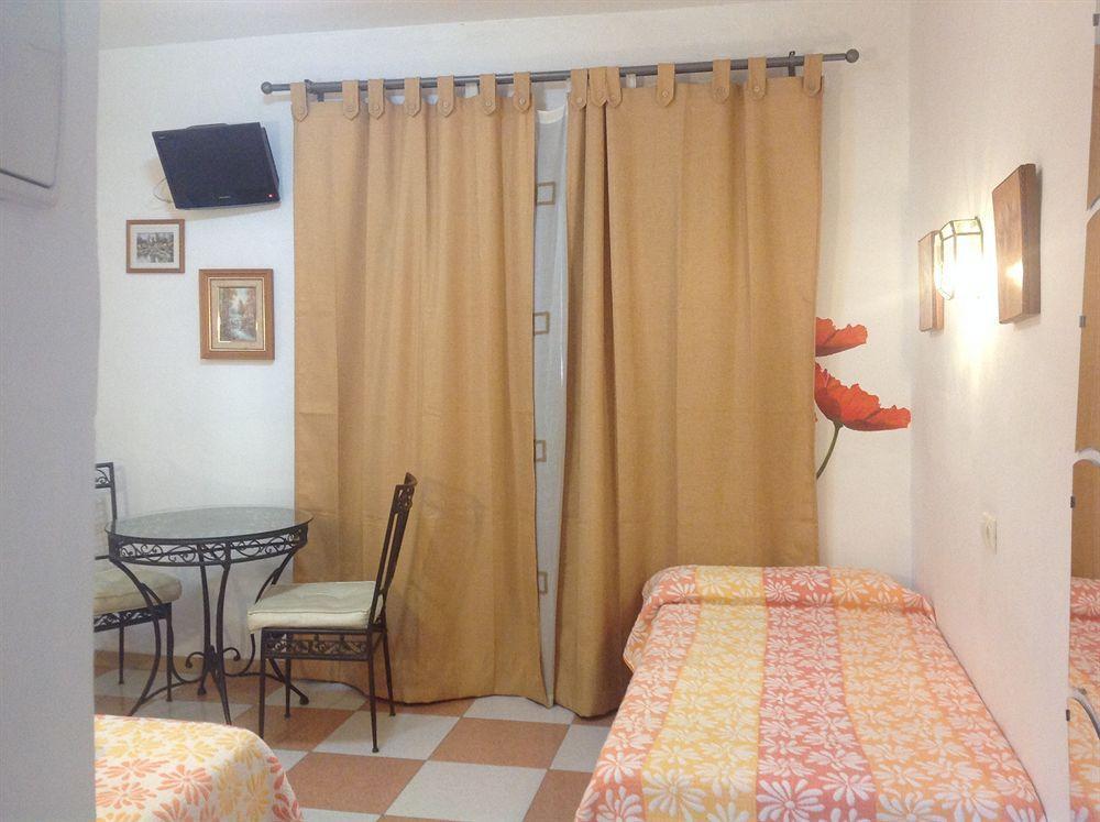 Hostal El Rincon De Carlota Sevilla Exterior foto