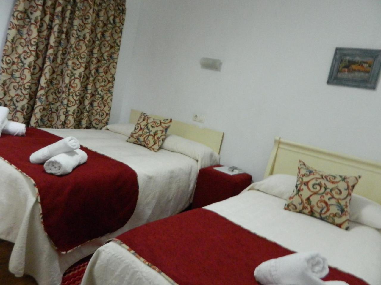 Hostal El Rincon De Carlota Sevilla Exterior foto